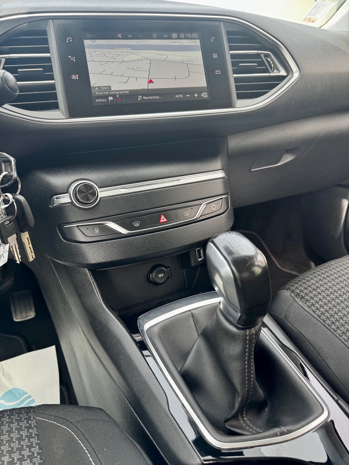 Peugeot 308 1.2L ESSENCE 110 CV S&S BVM5 ACTIVE