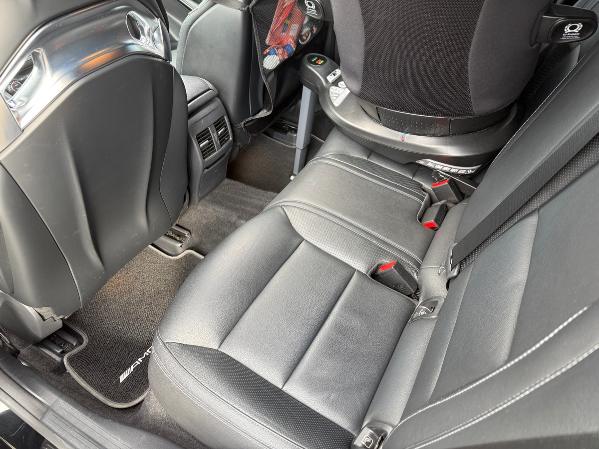 Mercedes-Benz CLA Shooting Brake 45 AMG Phase 2 Turbo 2.0 i 4MATIC 7G-DCT 381 cv, Suivi MERCEDES