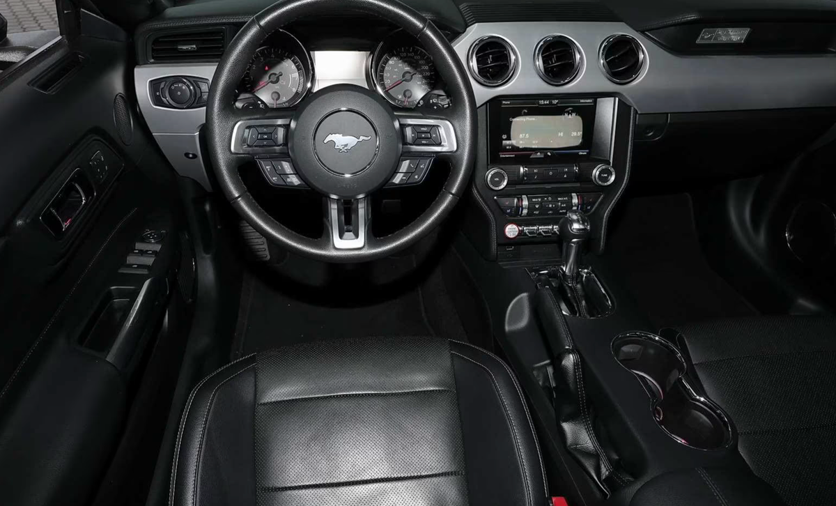 Ford Mustang cabriolet 5.0