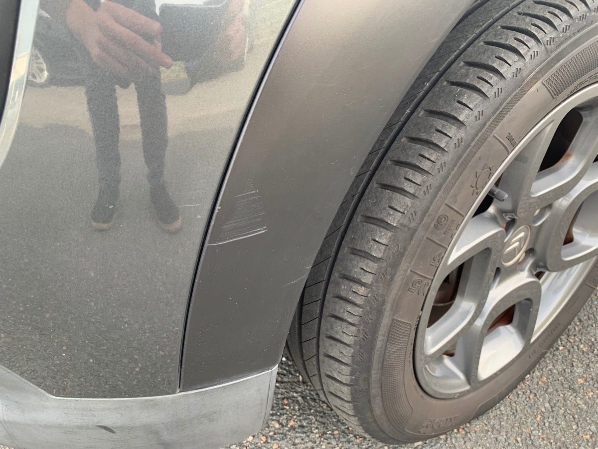 Citroën C4 Cactus 82 ch | Vti | Jantes alliage 16" SQUARE grises | Pack NAVIGATION | Radar de recul