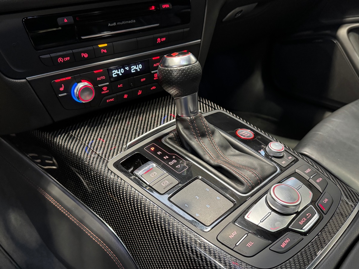 Audi RS6 C7 AVANT PERFORMANCE 605 QUATTRO TIPTRONIC TO/UHD/CAM/FULL 1ERE MAIN vww
