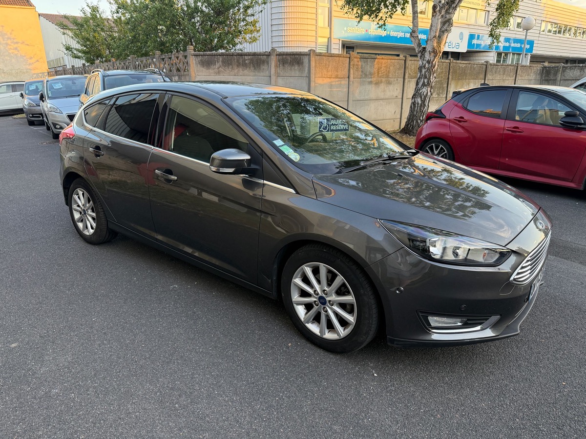 Ford Focus Titanium 1.6 TDCI 115 CV S&S 1er main en 4X CB