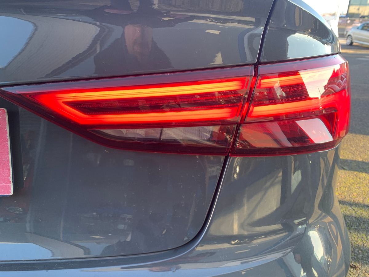 Audi A3 Berline 150 ch | Pack S-Line extérieur | Caméra recul | Clim automatique | Jantes Alu 18''