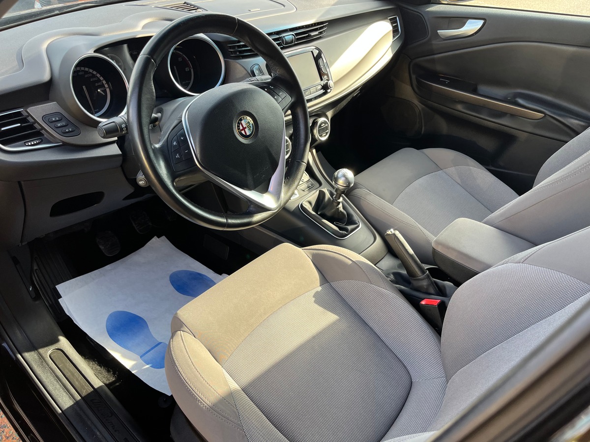 Alfa Romeo Giulietta III Phase 2 1.6 JTDm S&S 105 ch