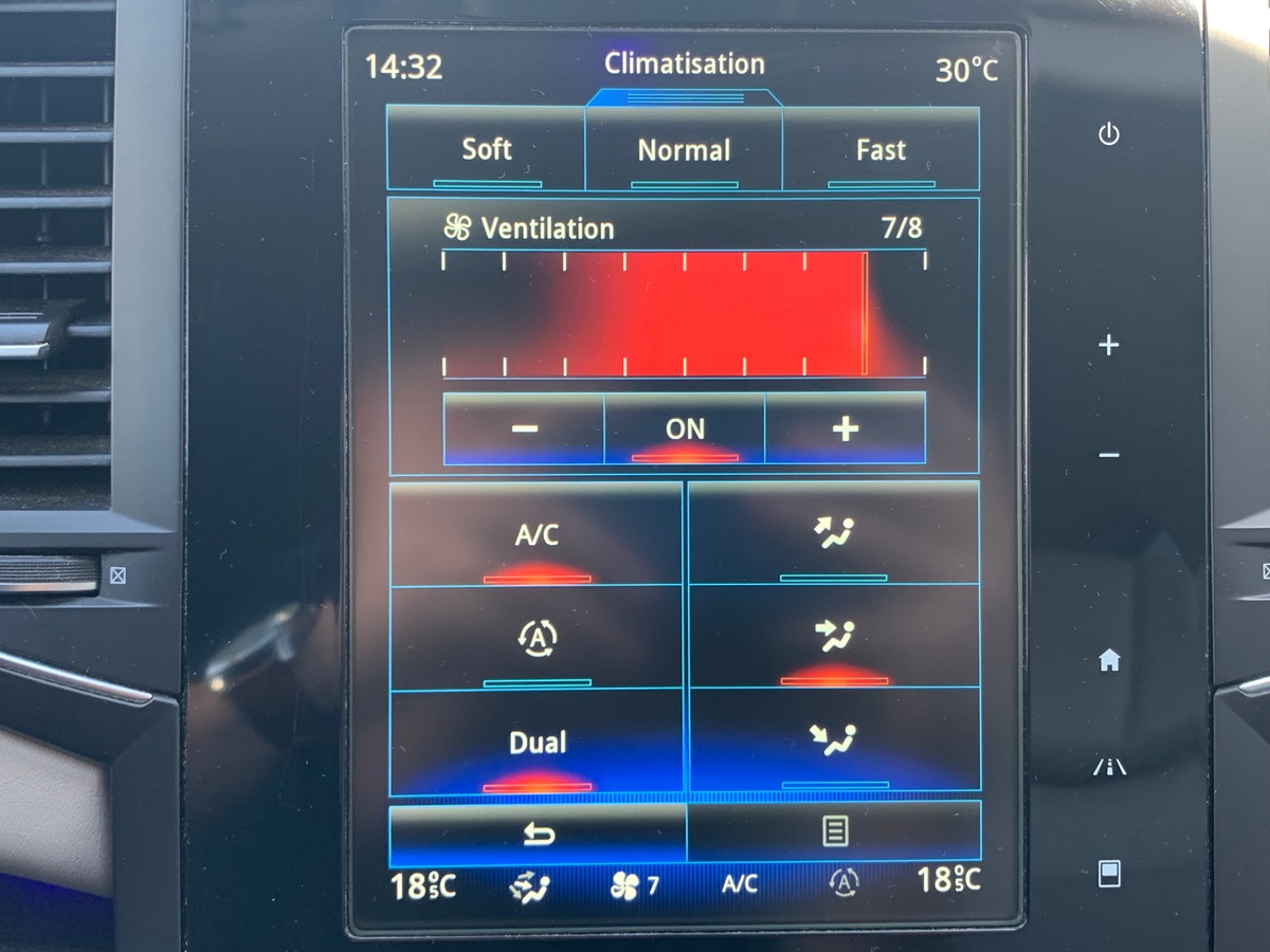 RENAULT Talisman 160 ch | Initiale PARIS | Caméra recul | Affichage tête haute | Sièges électriques