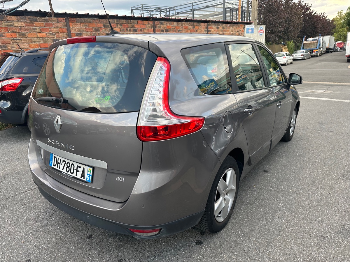 RENAULT Grand Scenic 1.6 DCI 130 CV 7 place 4XCArtte