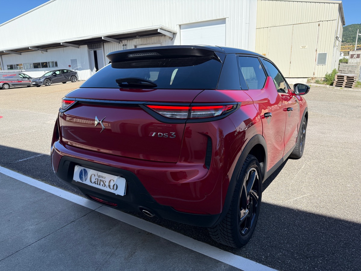 DS DS 3 CROSSBACK 130 BLUEHDI EAT8 PERFORMANCE LINE, SUIVI COMPLET, CARPLAY