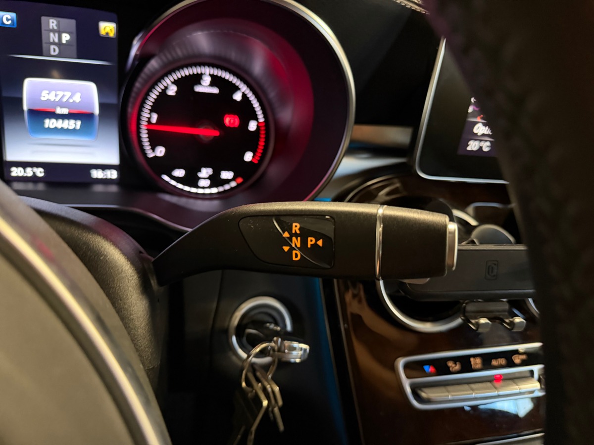 Mercedes Benz GLC 250 d 9G-Tronic 4Matic Caméra de Recul / Lumiere d Ambiande / Sono Burmester