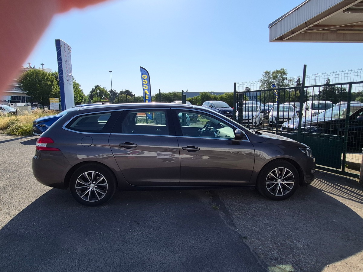 Peugeot 308 SW 1.6 e-HDi FAP 115ch Business Pack