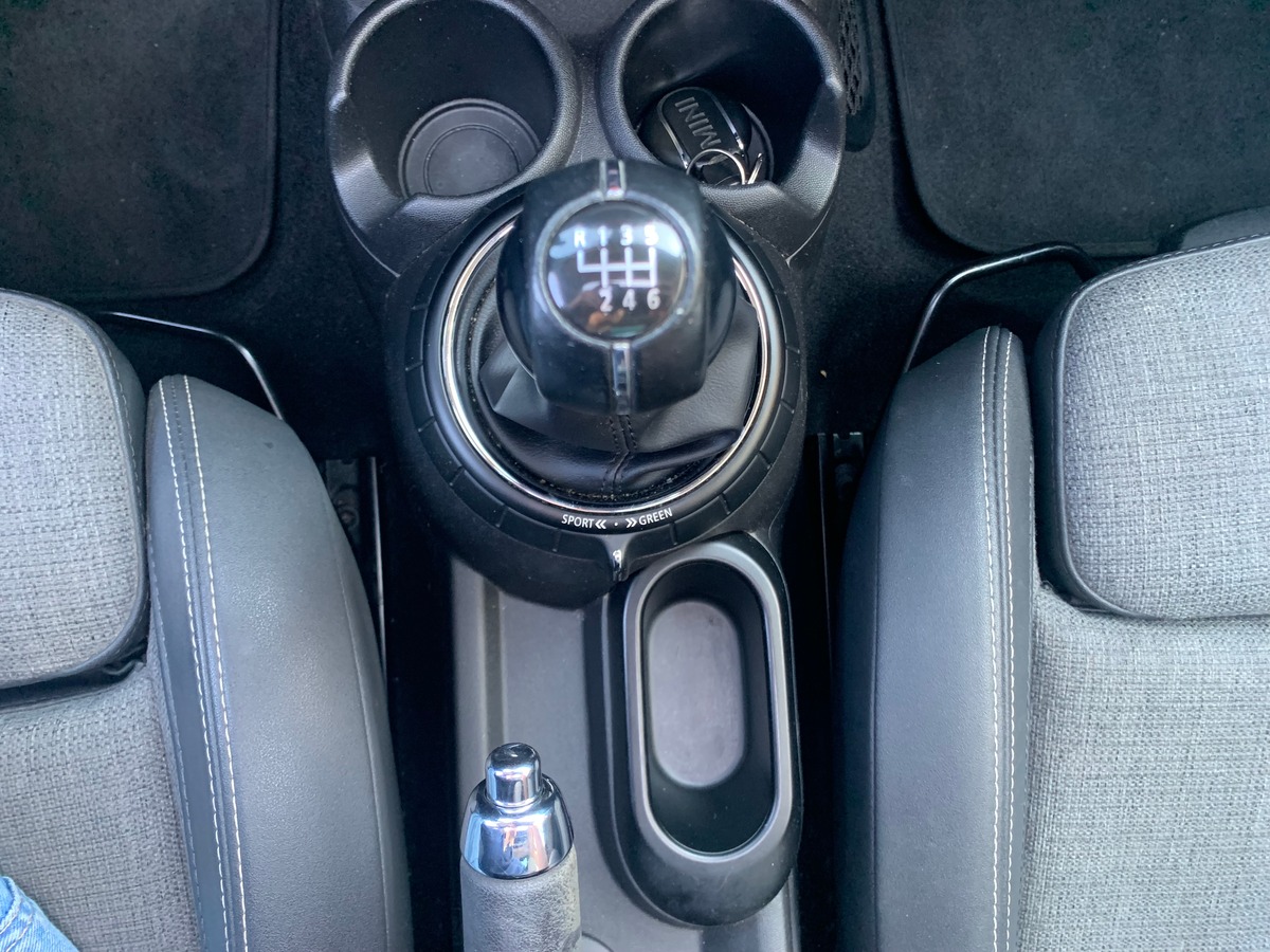 Mini Cooper 136 ch | Chili | Toit ouvrant panoramique | Mode Sport | Régulateur vitesse | Bluetooth