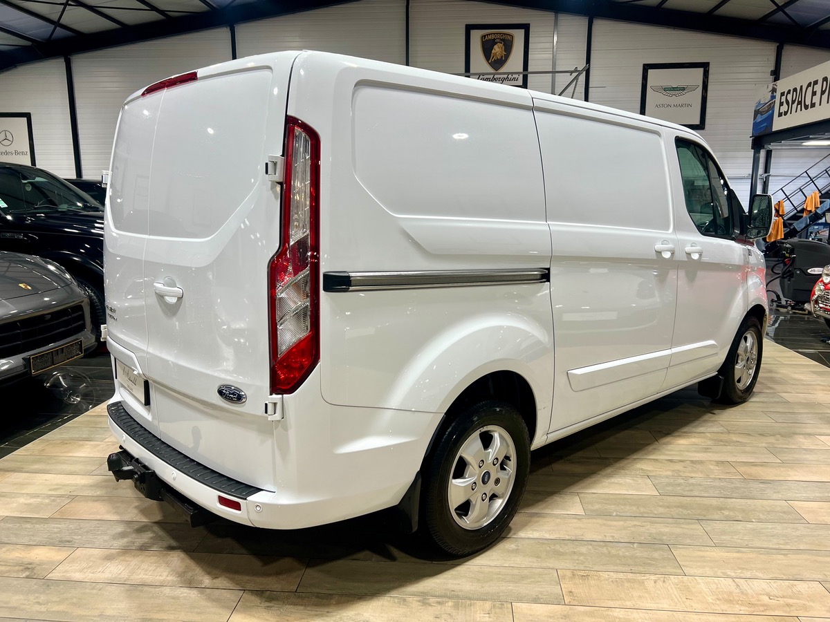 Ford Custom FOURGON L1H1 2.0 TDCI 130 LIMITED BV6