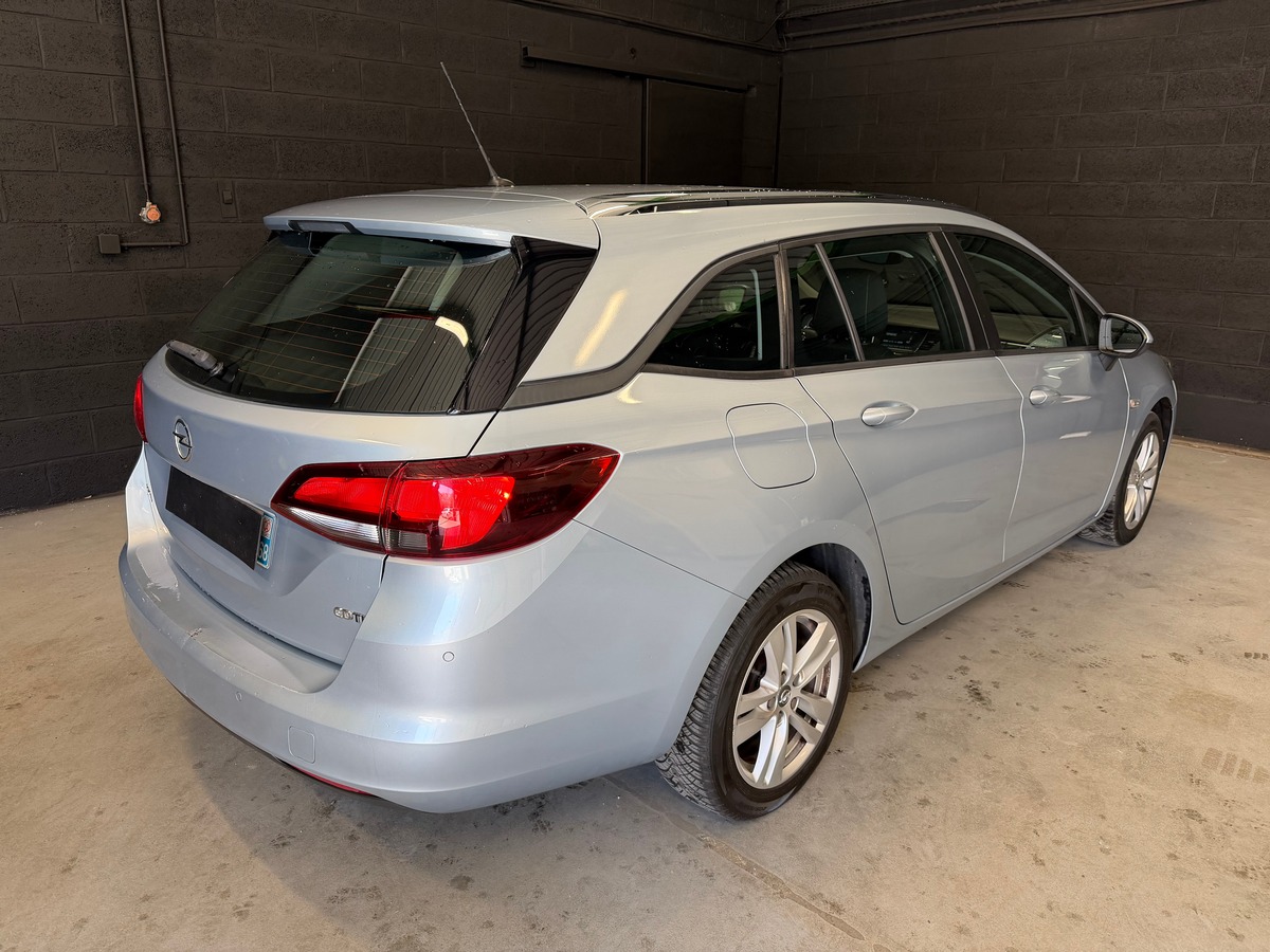 Opel Astra Tourer 1.6 cdti