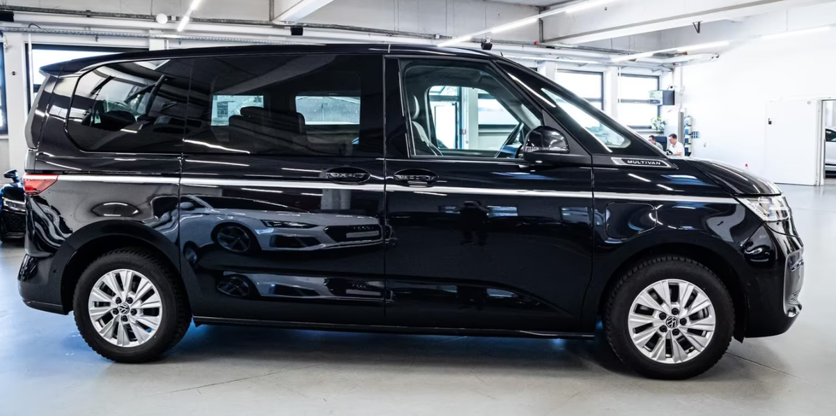 Volkswagen Multivan VII 1.4 eHybrid 218ch Style Court DSG6 - 7 places - Attelage