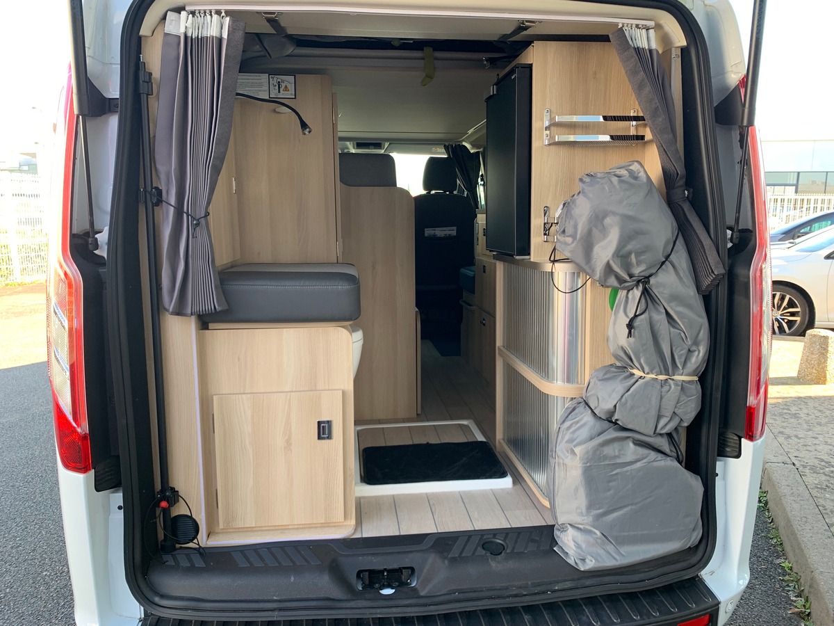 Ford CAMPEREVE 130 chevaux | Premiére MAIN | Cap Land | Caméra de recul | Apple car play