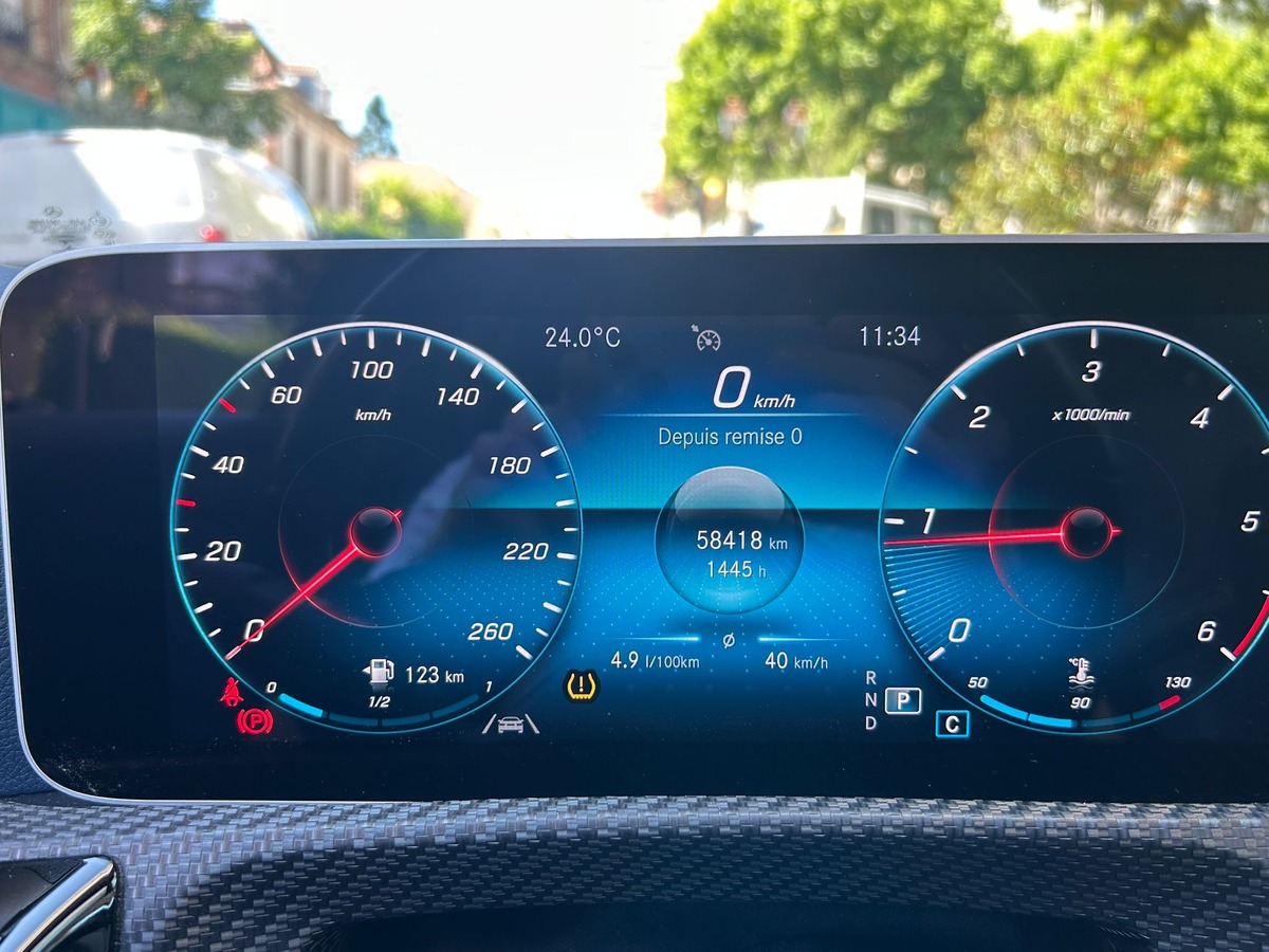 Mercedes-Benz Classe A IV 180 D STYLE LINE 7G-DCT