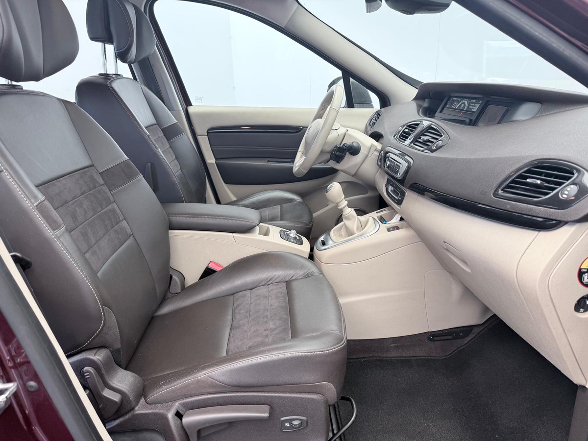 RENAULT Scenic 1.5 dci 110   Dynamique Première main