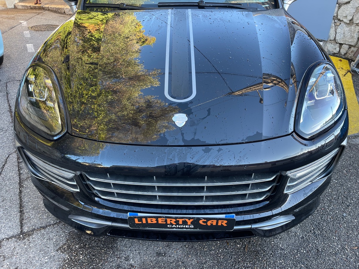 Porsche Cayenne Turbo TECHART 4.8 V8 520 CV AWD  /Carbone Interieur / Toit Ouvrant /