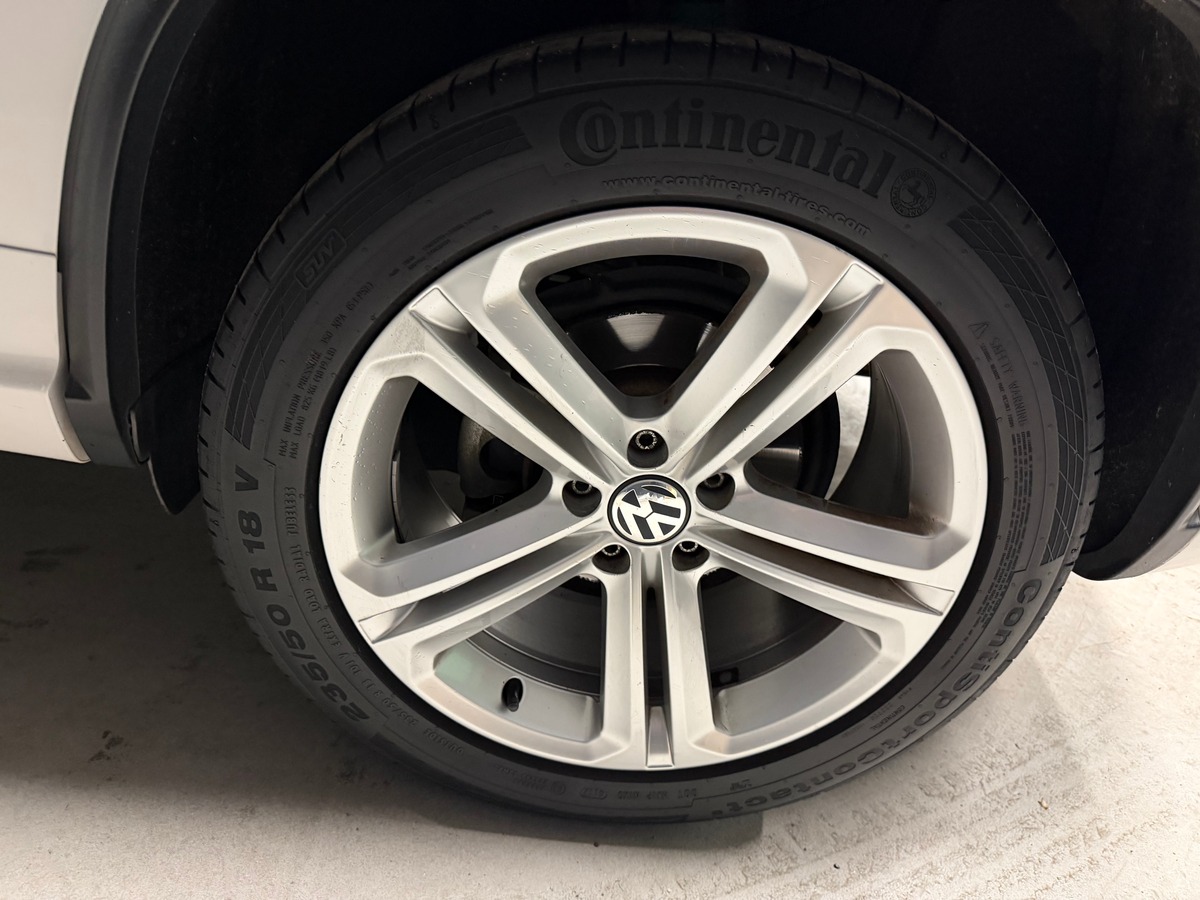 Volkswagen Tiguan 2.0 TDI R LINE TOIT PANORAMIQUE OUVRANT / CAMERA DE RECUL