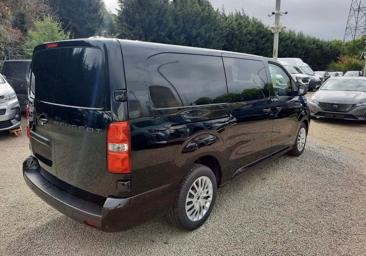 Peugeot Expert CABINE APPROFONDIE XL 2.0 BLUEHDI 180CH EAT8 CONFORT