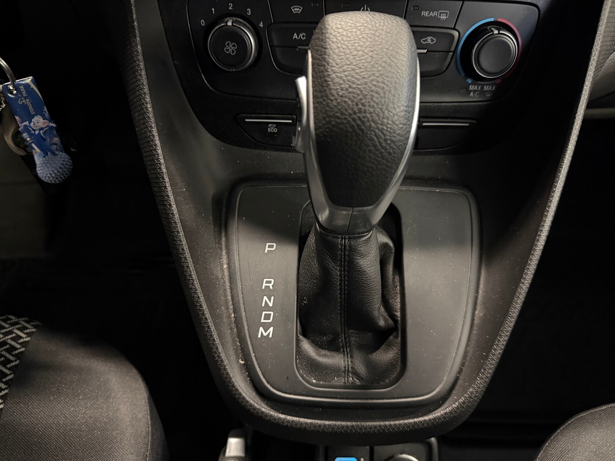 Ford T.CONNECT transit Connect 120 ch BVA 5 Places Long Boite Automatique / Double porte latéral