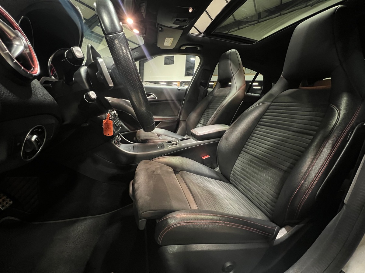 Mercedes-Benz CLA SHOOTING BRAKE 220 D 177 ch FASCINATION AMG 4MATIC 7G-TRONIC