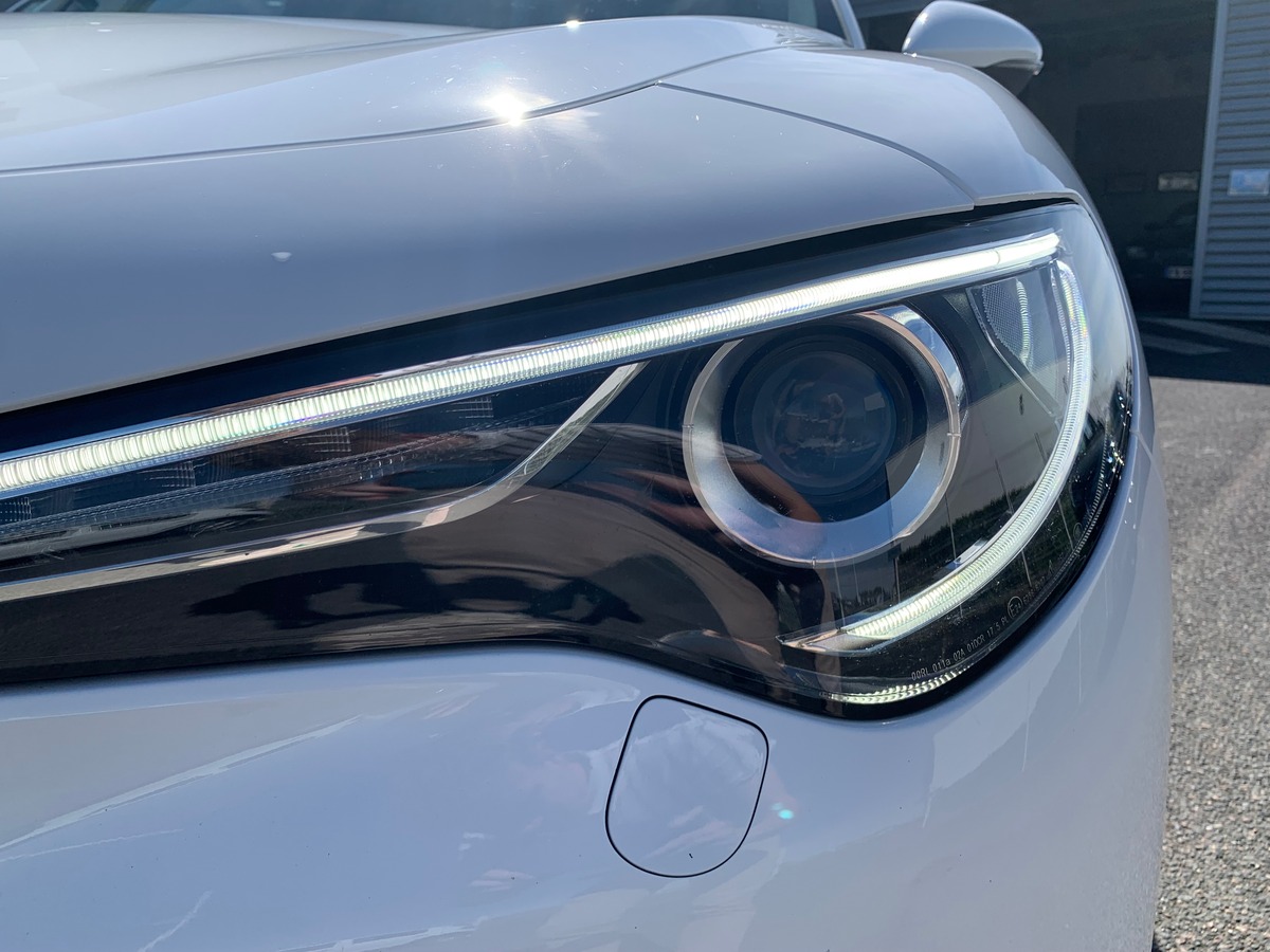 Alfa Romeo Stelvio 190 ch | Sprint | Caméra recul | Apple car Play | Coffre assisté électriquement