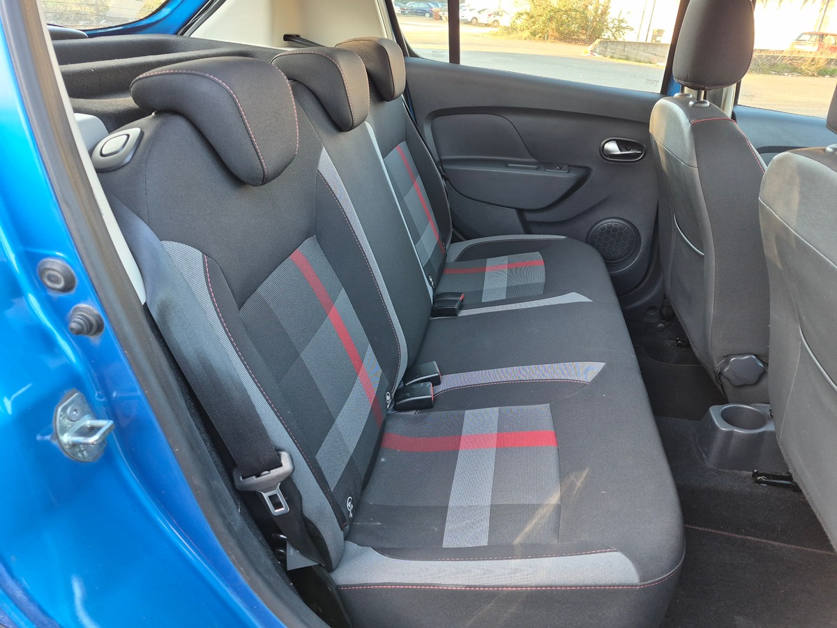 Dacia Sandero stepway 0.9 TCE 90 TECHROAD EASY-R