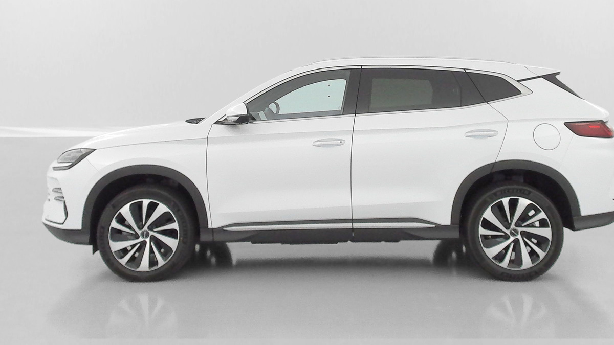 BYD BYD SEAL U 1.5l DM-i 218 chevaux | PHEV Boost (18kWh) | Apple CarPlay | PLUSIEURS COLORIS