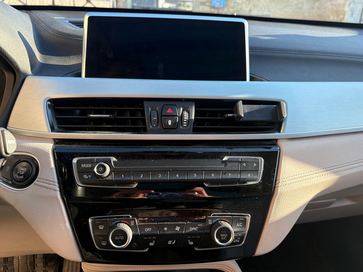 Bmw X1 sdrive 150CH - XLINE