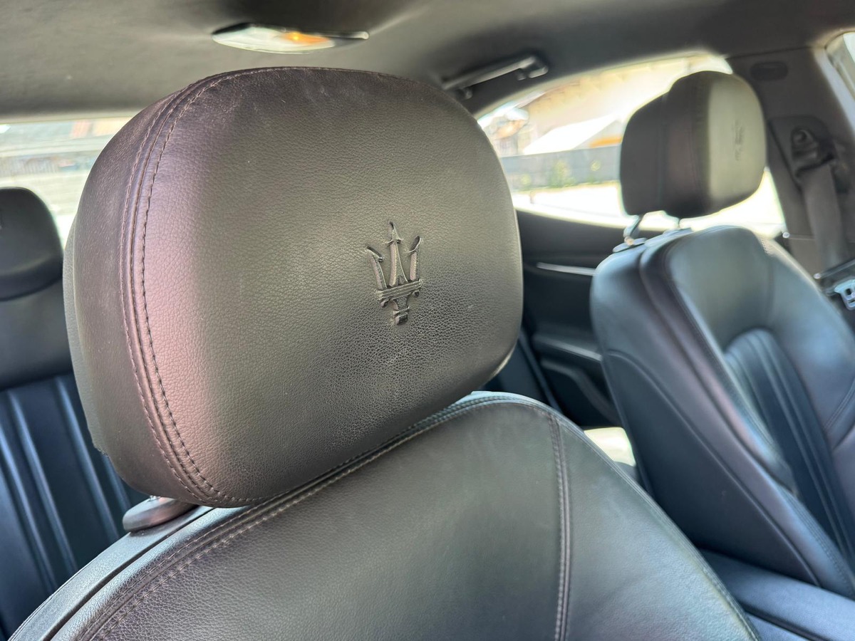 Maserati Ghibli 3.0 V6 Diesel 275 ZF8 - GARANTIE - Révisé
