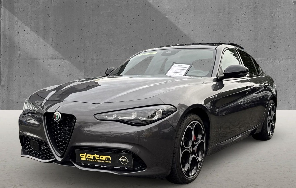 Alfa Romeo Giulia 2.2 Diesel 210ch Veloce Q4 AT8 Toit ouvrant Harman-Kardon
