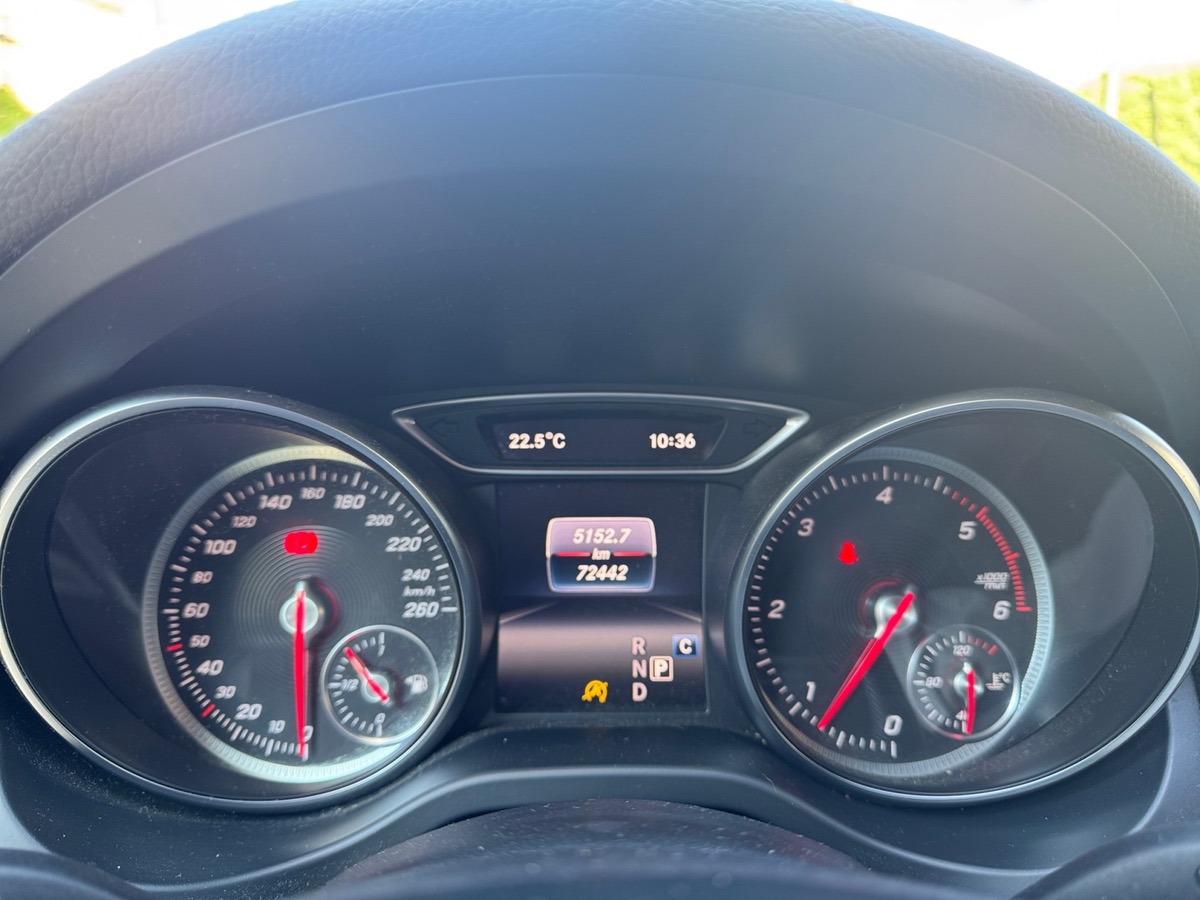 Mercedes Benz GLA 200 CDI STARLIGHT EDITION 7G-DCT