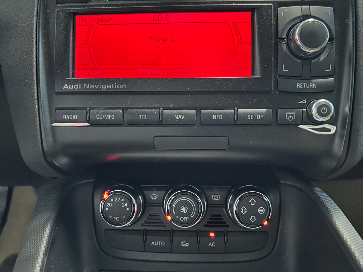 Audi TT COUPE 3.2 V6 250cv QUATTRO