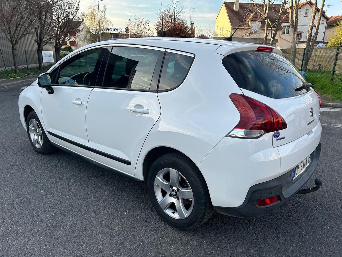 Peugeot 3008 1.6 HDI 120 CV allure 4X sans frais CBL