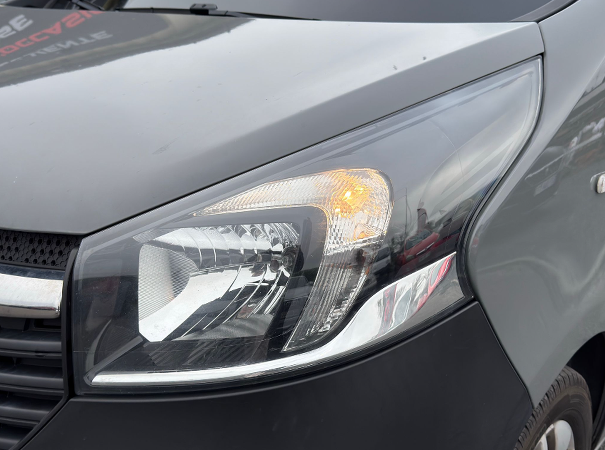 Opel Vivaro 1.6 CDTI 116ch 9 Places BVM