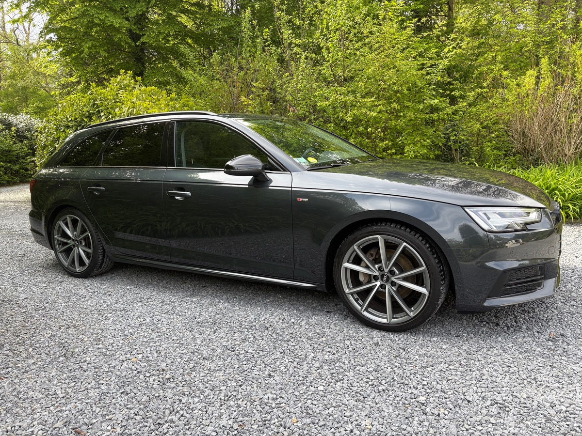 Audi A4 3.0 TDI S LINE QUATTRO