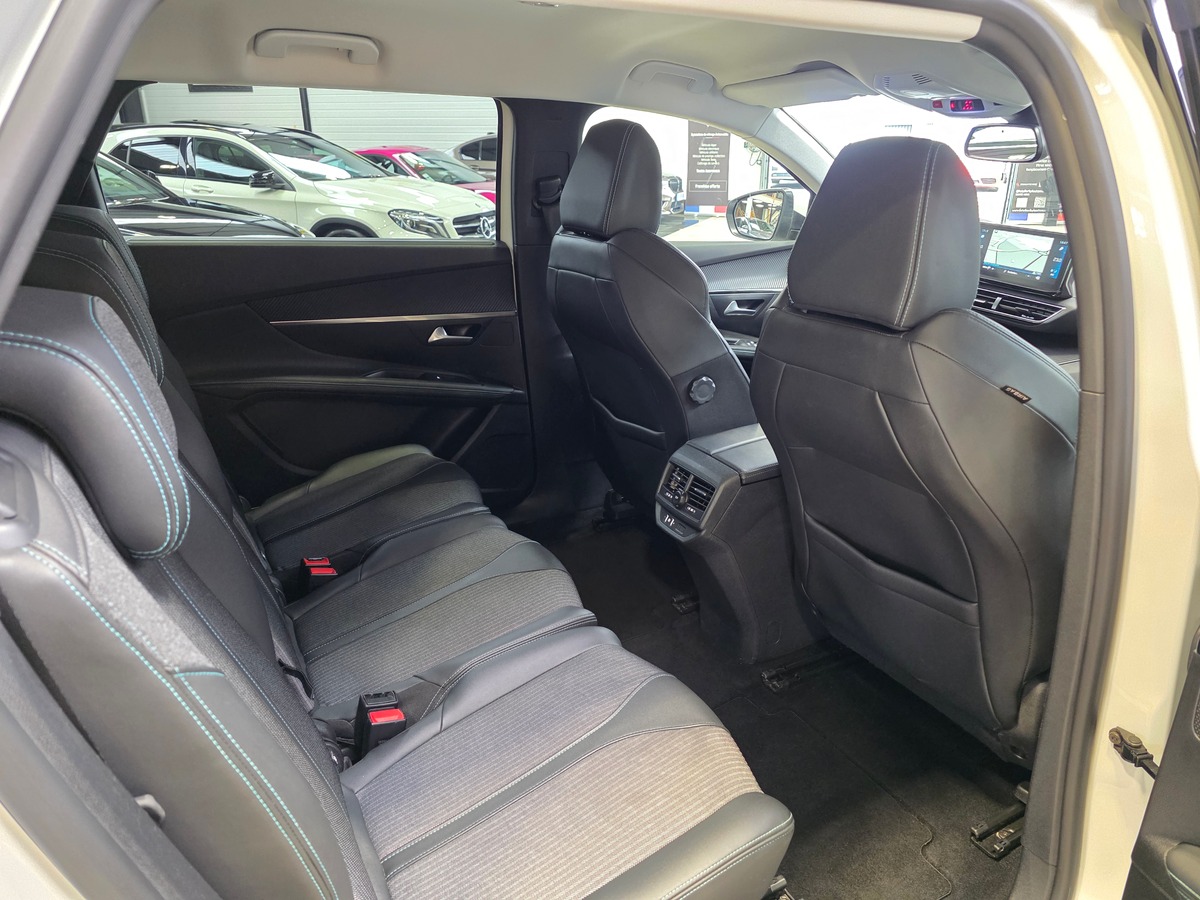 Peugeot 5008 II PHASE 2 1.5 BLUEHDI 130 ALLURE 7 PLACES //  CAMERA A