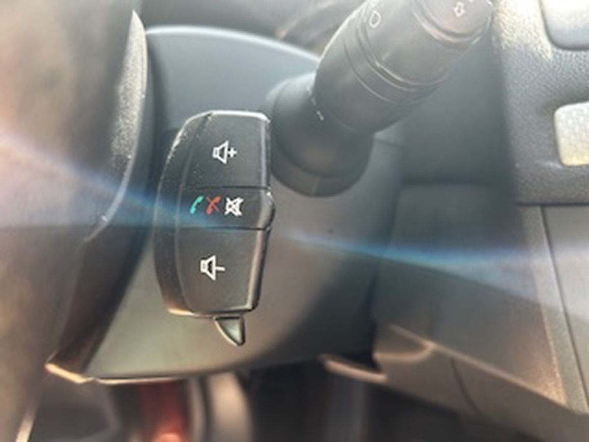 RENAULT Megane III COUPE 2.0 DCI DYNAMIQUE