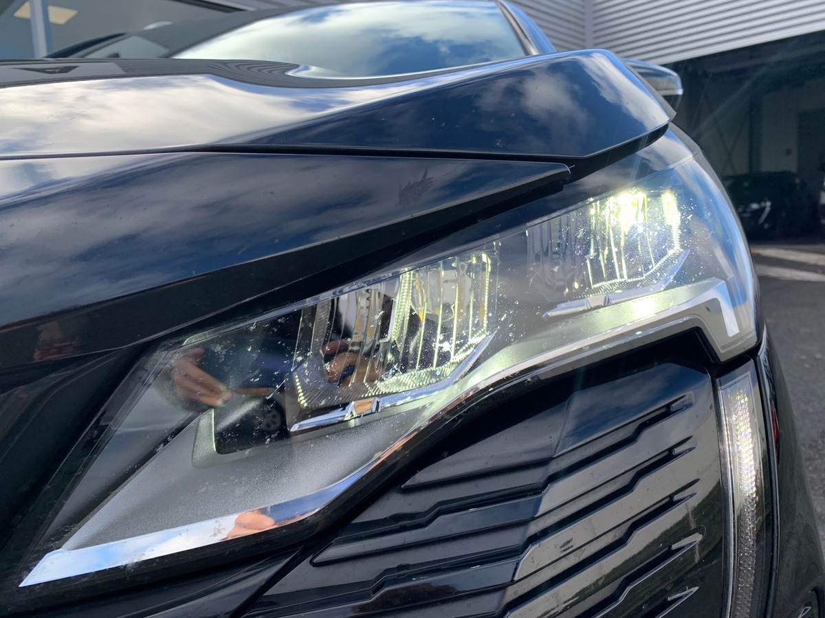 Peugeot 5008 130 ch | 7 Places | Allure Pack | Apple Car Play et Android Auto | Caméra de recul