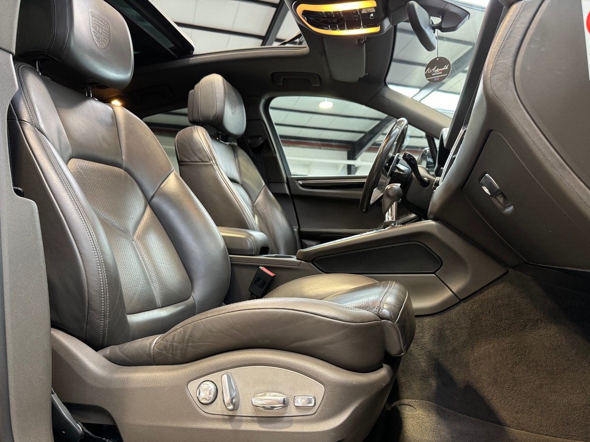 Porsche Macan S DIESEL 3.0 V6 258CV TOIT OUVRANT PANORAMIQUE / JANTES TURBO DESIGN