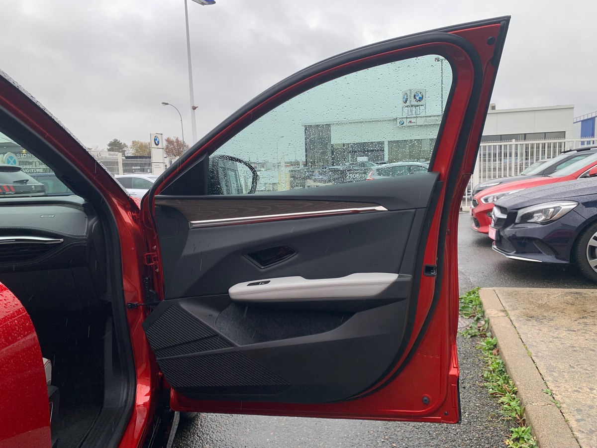 RENAULT MEGANE E TECH ELECTRIC 220 ch | ICONIC EV60 SUPER CHARGE | Pack Performance autonomie