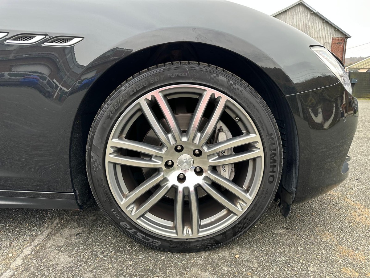 Maserati Ghibli 3.0 V6 diesel 275CV