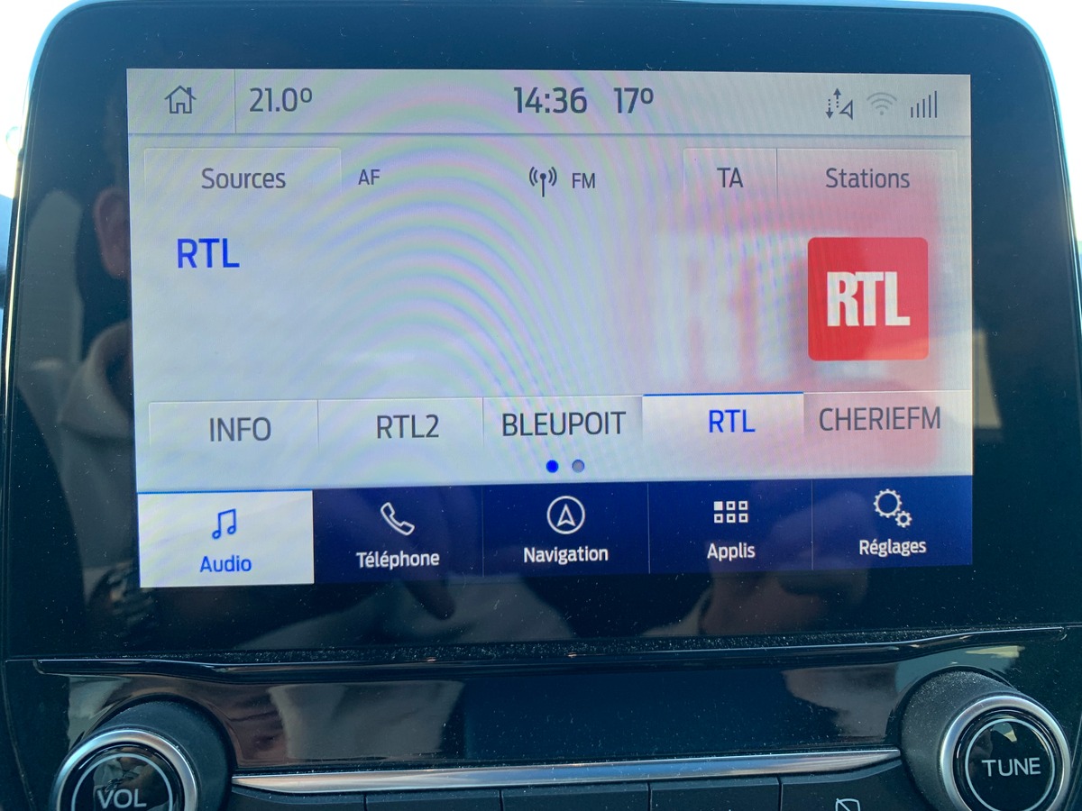 Ford Puma 125 | St-Line | 1iére MAIN | Attelage | Flexifuel équipé d'origine | Android Auto | Radar