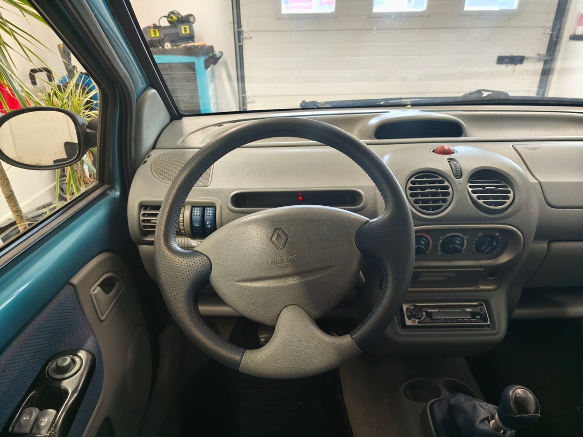 RENAULT Twingo Dynamique 1.2 16V 75ch distribution neuve - garantie 3 mois -