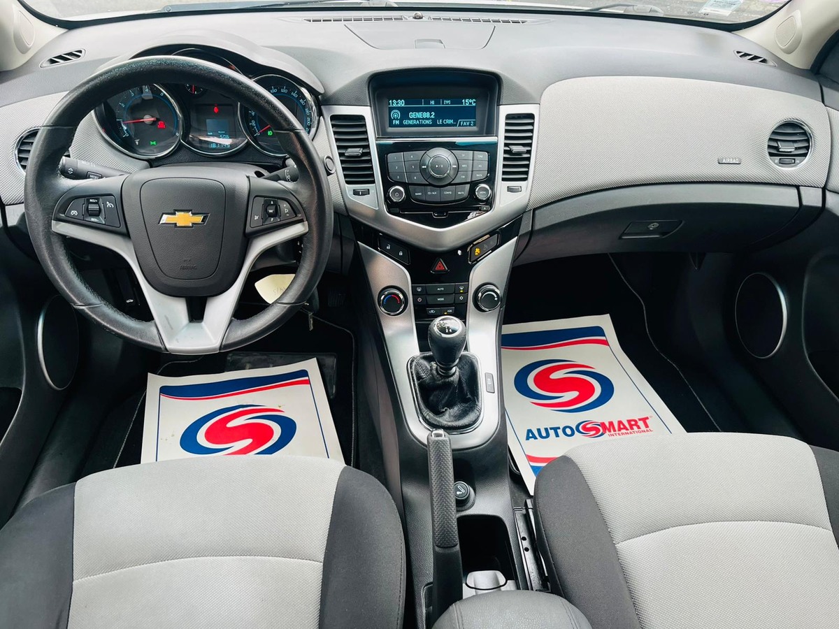 Chevrolet Cruze LT - 1.8 16V 140cv BV5 -  Crit' 1 / 3ème Main - Reprise Possible - 4xCB