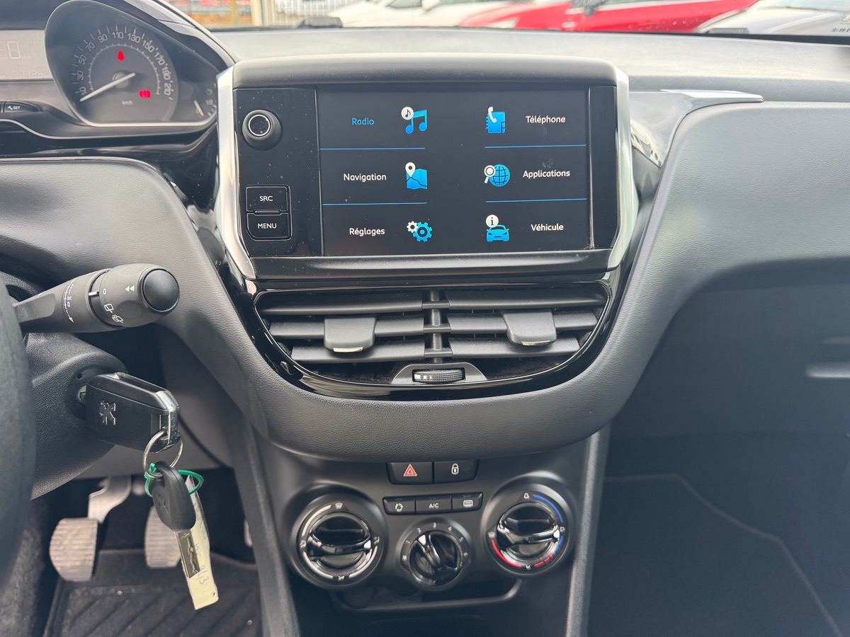 Peugeot 208 1.5 BHDI 100CH PREMIUM PACK / PRIX TTC / 7000€ HT