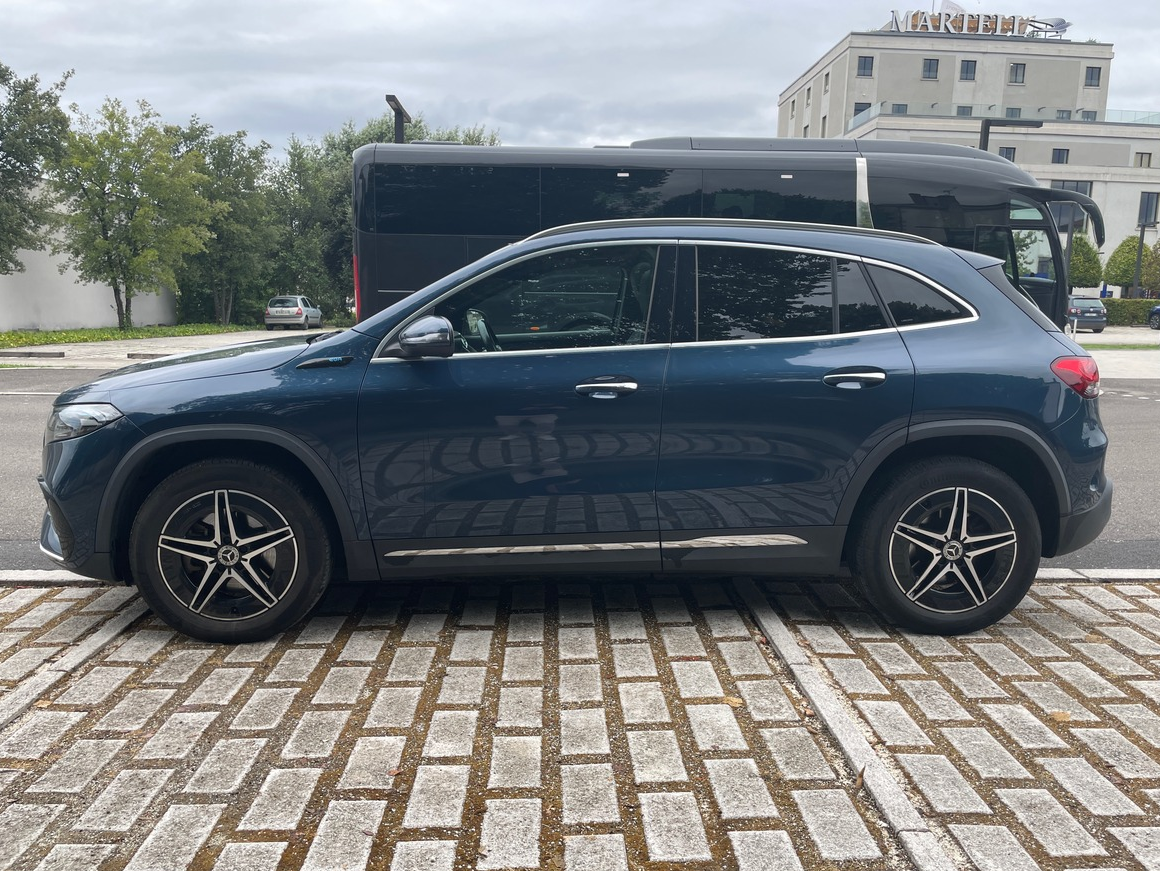 Mercedes Benz EQA 250 AMG Line - SOH À 99%