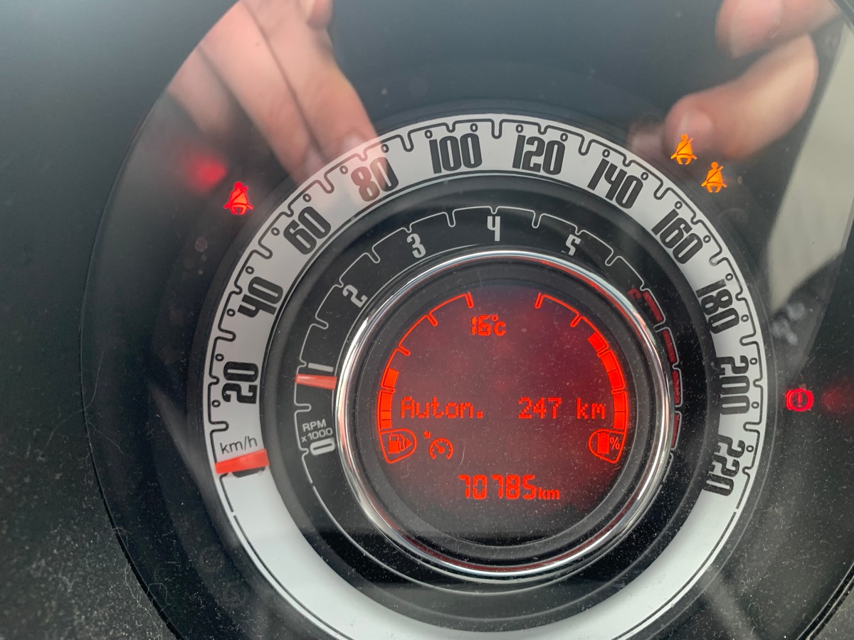 Fiat 500 70 ch | Hybrid | Toit vitré | Régulateur de vitesse | Climatisation
