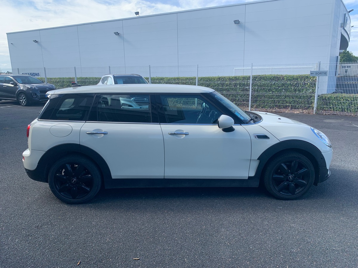Mini Mini 5 Portes 136 | Cooper | Mode Sport | Sièges chauffants | GPS | Régulateur vitesse | Radars