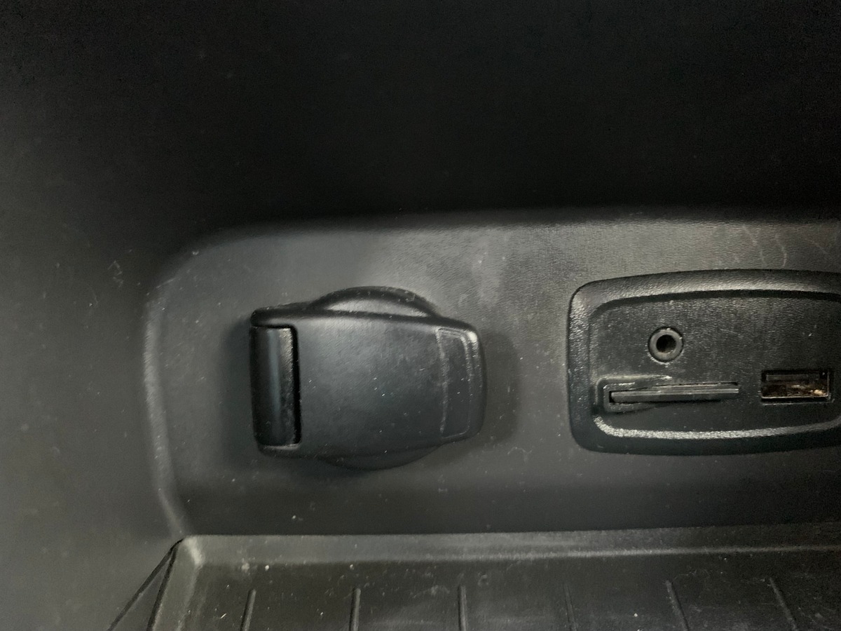 RENAULT Captur 90 ch | Intens | Régulateur vitesse | GPS |  Radars avant arriére | Distribution OK